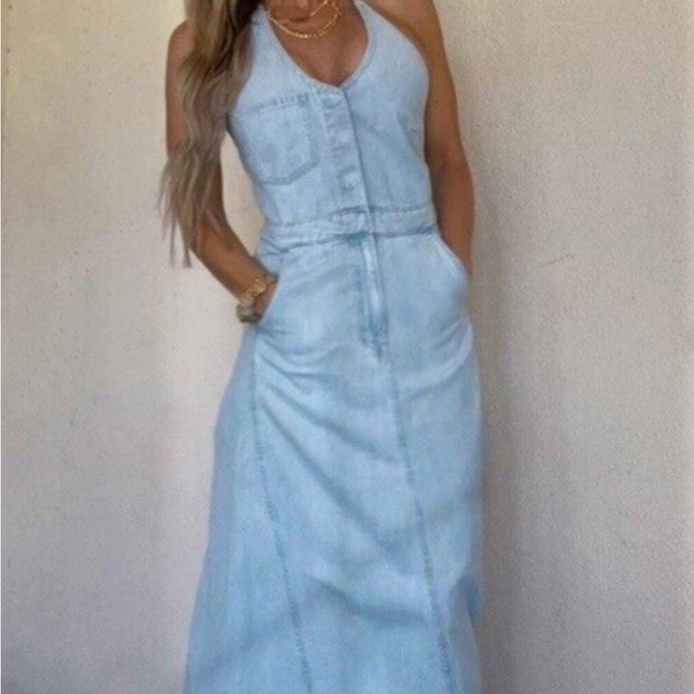 Universal Thread Light Blue Maxi Dress